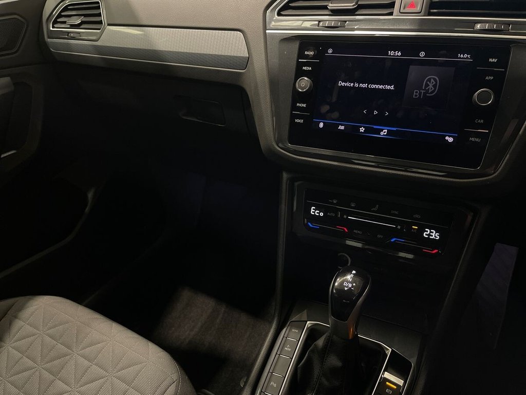 USED 2022 22 VOLKSWAGEN TIGUAN 1.4 TSI 13kWh Life SUV 5dr Petrol Plug-in Hybrid DSG Euro 6 (s/s) (245 ps) One Owner - Full History