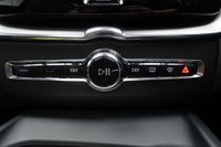 USED 2019 19 VOLVO XC60 2.0h T8 Twin Engine 11.6kWh R-Design SUV 5dr Petrol Plug-in Hybrid Auto AWD Euro 6 (s/s) (390 ps) EXCELLENT HISTORY+PAN ROOF