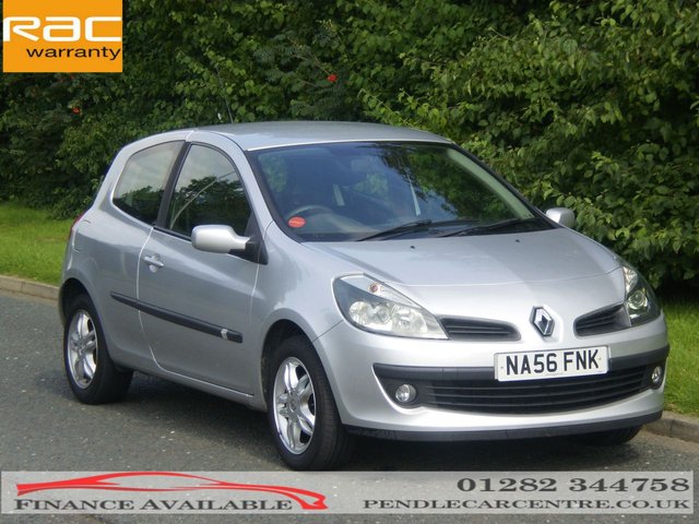 2006 56 Renault Clio 1.4 DYNAMIQUE 16V 3d 98 BHP