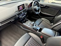 USED 2018 04 AUDI RS4 AVANT 2.9 TFSI V6 Estate 5dr Petrol Tiptronic quattro Euro 6 (s/s) (450 ps) 