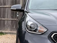 USED 2018 68 KIA NIRO 1.6 Niro 2 Semi-Auto 5dr Sat Nav Parking Camera