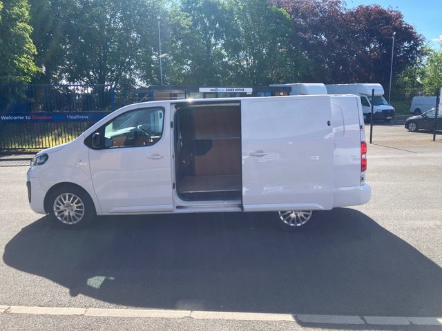 View our VAUXHALL VIVARO