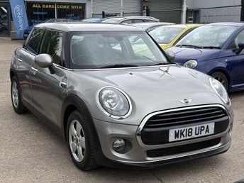 2018 MINI HATCH