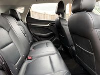 USED 2020 69 MG ZS 1.0 MG ZS Exclusive T Auto 5dr Apple CarPlay Android Auto