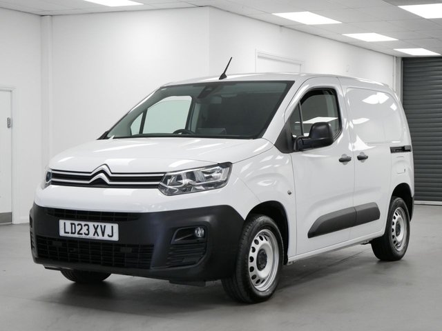View our Citroen Berlingo 1.5 BLUEHDI 130 BHP L1 ENTERPRISE PRO EAT8 AUTOMATIC