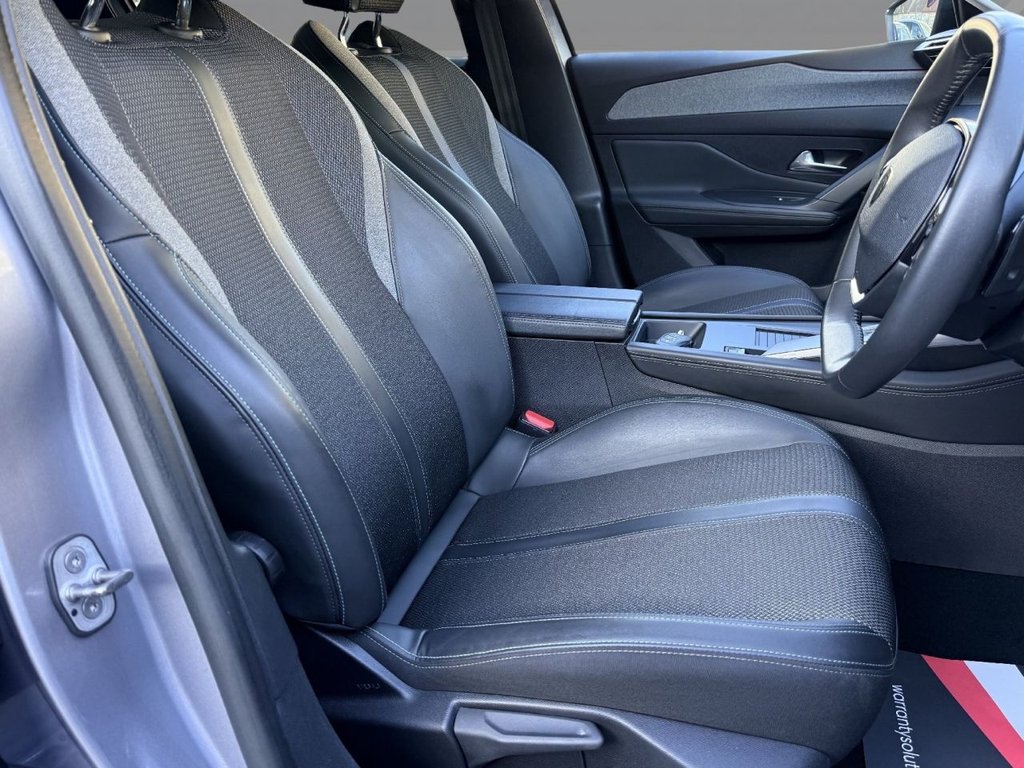 USED 2022 22 PEUGEOT 308 1.2 PureTech Allure Premium Hatchback 5dr Petrol EAT Euro 6 (s/s) (130 ps) APPLE CARPLAY+R/CAMERA+LED+XENON