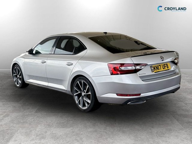 View our SKODA SUPERB
