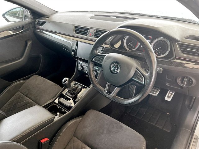 View our SKODA SUPERB