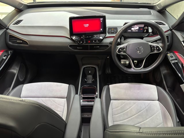 View our VOLKSWAGEN ID.3