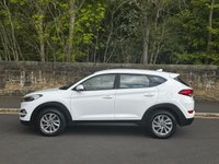 USED 2017 66 HYUNDAI TUCSON 1.7 CRDi Blue Drive SE Nav SUV 5dr Diesel Manual Euro 6 (s/s) (116 ps) 