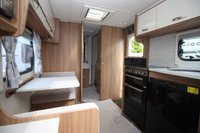 USED 2019 LUNAR CLUBMAN ES Side Dinette 3 Berth End Washroom
