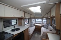 USED 2019 LUNAR CLUBMAN ES Side Dinette 3 Berth End Washroom