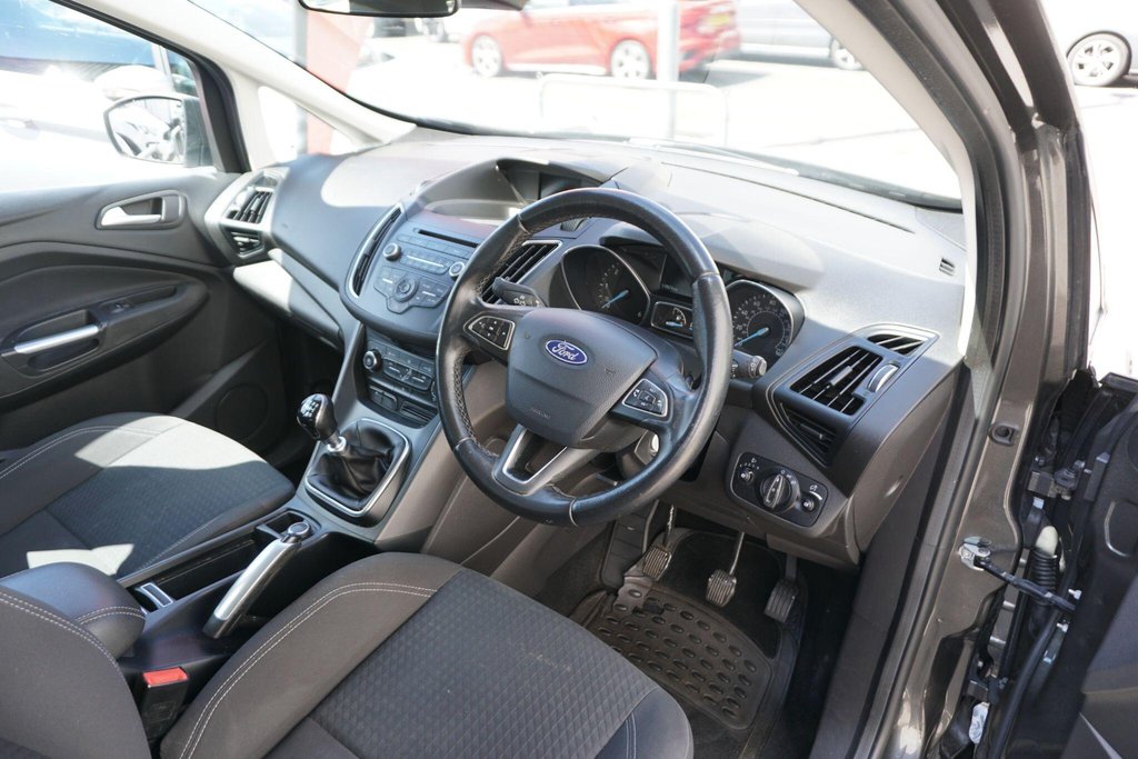 USED 2016 66 FORD C-MAX 1.5 TDCi Zetec Euro 6 (s/s) 5dr Â£20 TAX/NEW C/BELT-W/PUMP!!