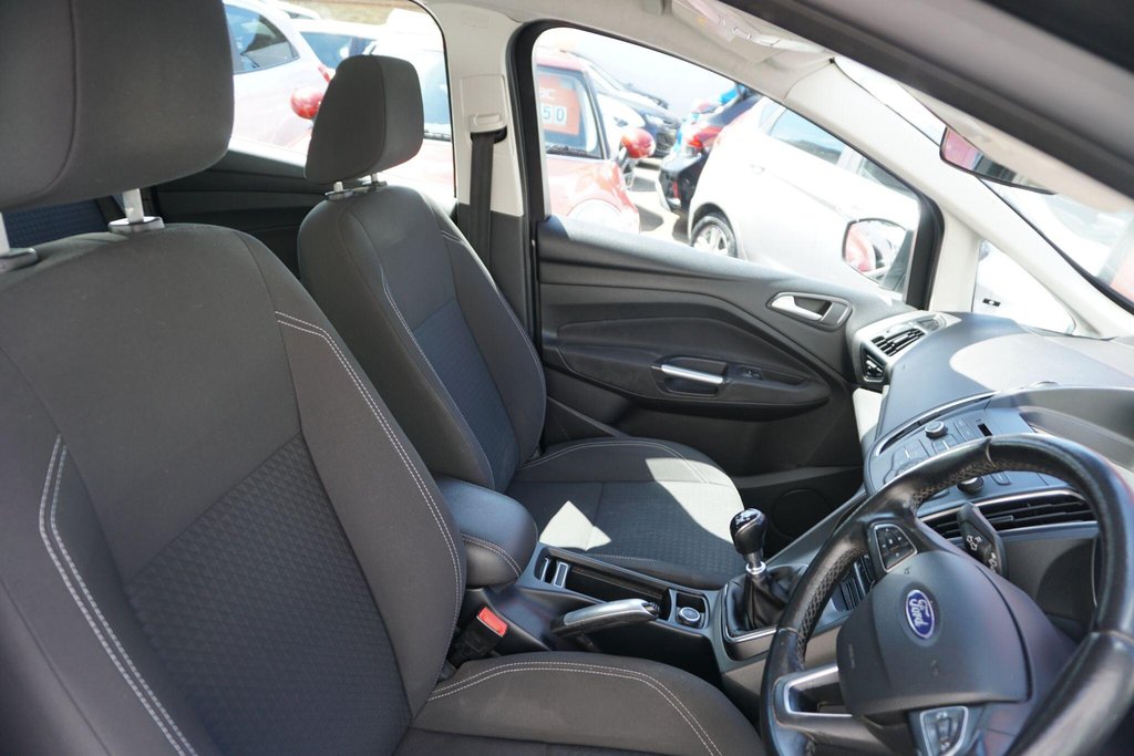 USED 2016 66 FORD C-MAX 1.5 TDCi Zetec Euro 6 (s/s) 5dr Â£20 TAX/NEW C/BELT-W/PUMP!!