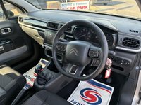 USED 2025 18 CITROEN C3 1.1L 5d  59 BHP 1 OWNER FROM NEW* 2 STAMP SERVICE HISTORY* CRUISE CONTROL* AUTO START / STOP* TRACTION CONTROL* LANE ASSIST* AIR CON* BLUETOOTH PHONE AND AUDIO* DAB* AUX* USB* APPLE CARPLAY* ANDROID AUTO