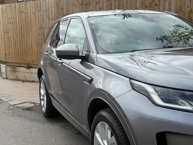 View our LAND ROVER DISCOVERY SPORT