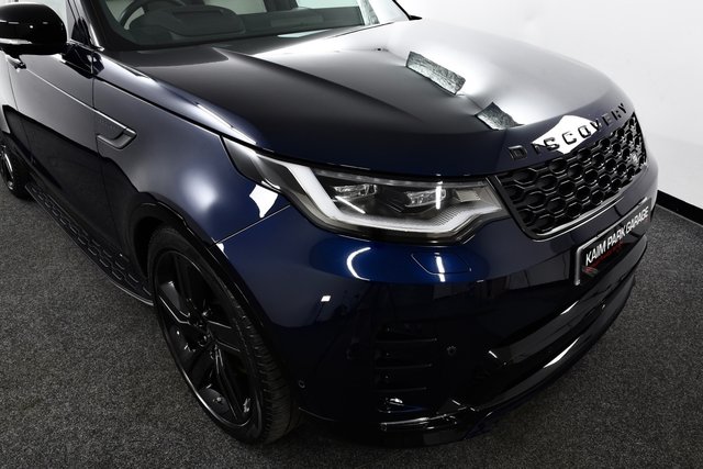 USED 2021 71 LAND ROVER DISCOVERY 3.0 D300 MHEV R-Dynamic SE SUV 5dr Diesel Auto 4WD Euro 6 (s/s) (300 ps) &pound;8k Extras | 1 Owner | FLRSH +