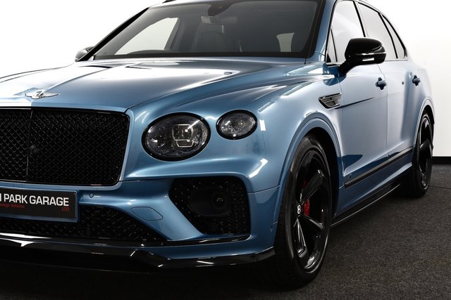 USED 2023 72 BENTLEY BENTAYGA 4.0 V8 S SUV 5dr Petrol Auto 4WD Euro 6 (s/s) (550 ps) &pound;57k Extras | Carbon/Naim/HUD