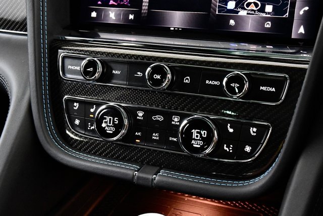 USED 2023 72 BENTLEY BENTAYGA 4.0 V8 S SUV 5dr Petrol Auto 4WD Euro 6 (s/s) (550 ps) &pound;57k Extras | Carbon/Naim/HUD