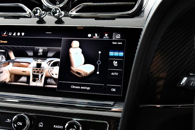 USED 2023 72 BENTLEY BENTAYGA 4.0 V8 S SUV 5dr Petrol Auto 4WD Euro 6 (s/s) (550 ps) &pound;57k Extras | Carbon/Naim/HUD