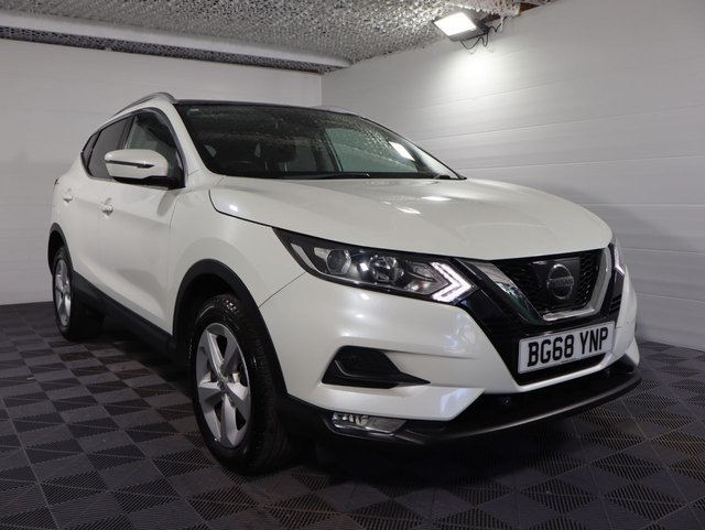 View our NISSAN QASHQAI