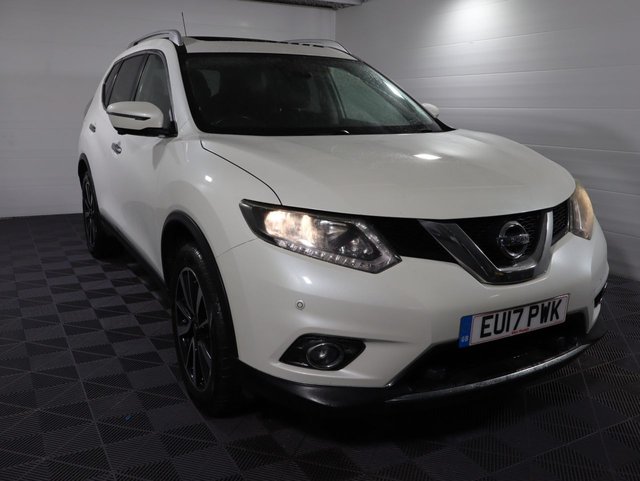 View our NISSAN X-TRAIL