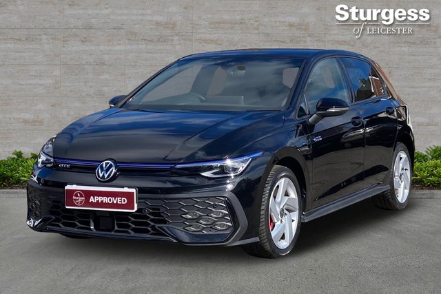 View our VOLKSWAGEN GOLF