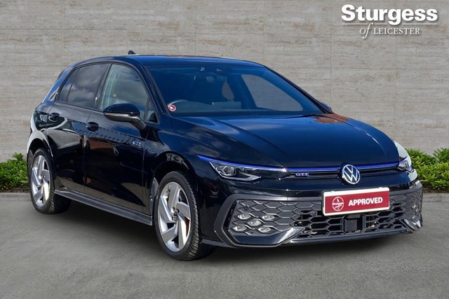 View our Volkswagen Golf range