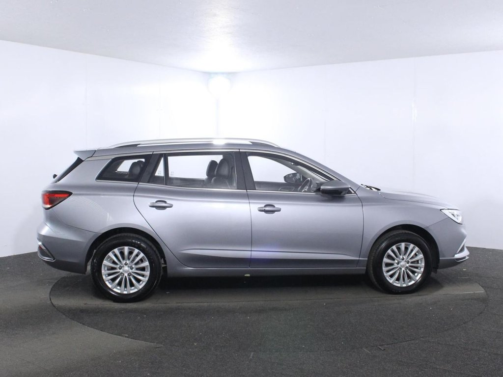 USED 2022 22 MG MG5 61.1kWh Exclusive Long Range Estate 5dr Electric Auto (156 ps) 