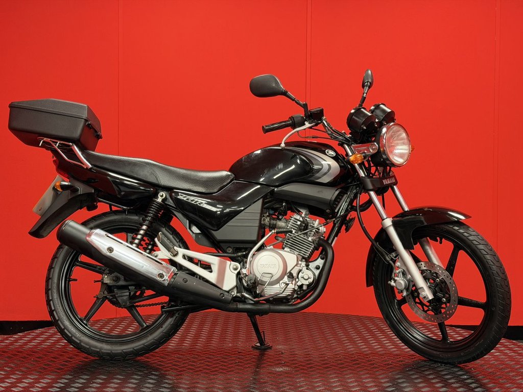 USED 2007 07 YAMAHA YBR 125 TRADE BIKES AT TRADE PRICES TOP BOX - LOW MILEAGE