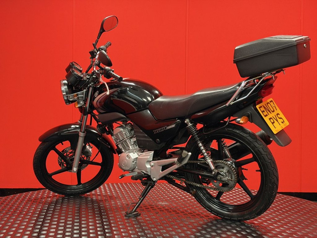 USED 2007 07 YAMAHA YBR 125 TRADE BIKES AT TRADE PRICES TOP BOX - LOW MILEAGE