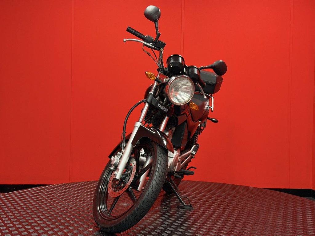 USED 2007 07 YAMAHA YBR 125 TRADE BIKES AT TRADE PRICES TOP BOX - LOW MILEAGE