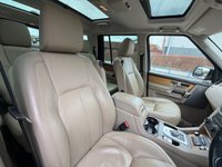 USED 2013 63 LAND ROVER DISCOVERY 4 3.0 SD V6 HSE SUV 5dr Diesel Auto 4WD Euro 5 (255 bhp) A Well Presented and Cared for Example in an Attractive Colour Combination with a Documented Service History