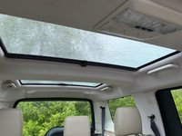 USED 2013 63 LAND ROVER DISCOVERY 4 3.0 SD V6 HSE SUV 5dr Diesel Auto 4WD Euro 5 (255 bhp) A Well Presented and Cared for Example in an Attractive Colour Combination with a Documented Service History