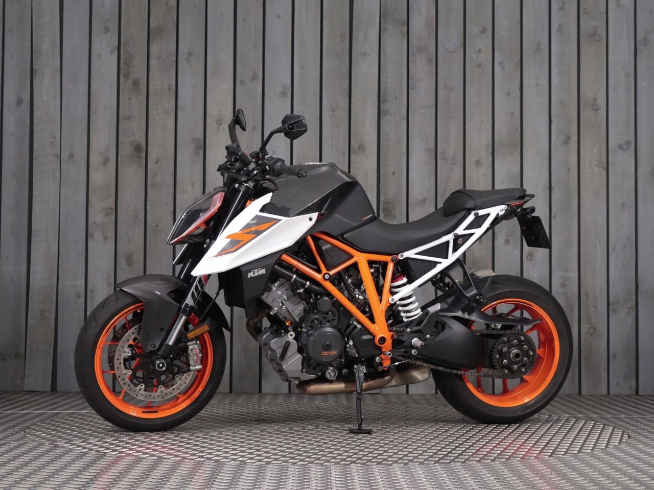 KTM 1290 Super Duke R