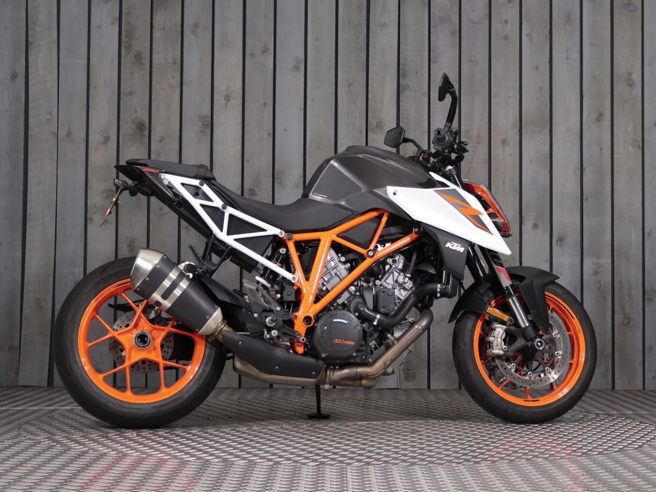 KTM 1290 Super Duke R