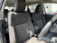 USED 2013 13 TOYOTA AURIS 1.33 DUAL VVT-i ICON 5dr **11 SERVICES RECORDED** * L&C GROUP SHALL BEAT ANY 'WE BUY CARS VALUATION' FOR YOUR PART EXCHANGE *