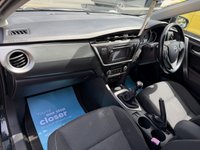USED 2013 13 TOYOTA AURIS 1.33 DUAL VVT-i ICON 5dr **11 SERVICES RECORDED** * L&C GROUP SHALL BEAT ANY 'WE BUY CARS VALUATION' FOR YOUR PART EXCHANGE *