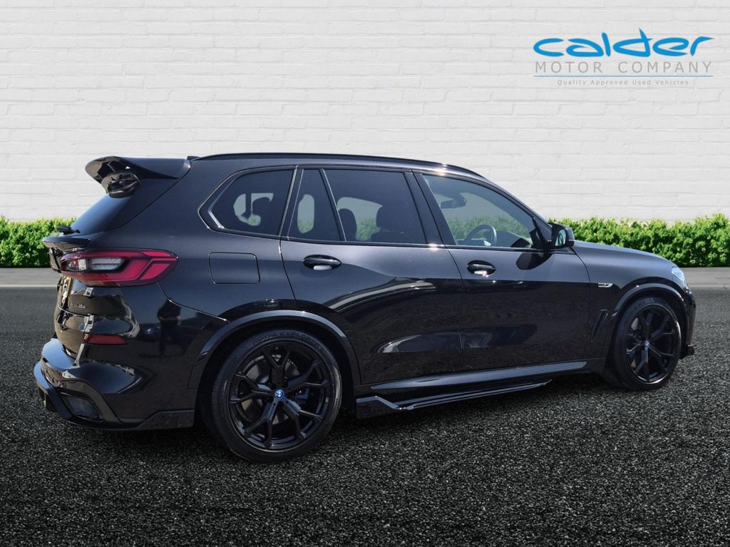USED 2022 22 BMW X5 3.0 45e 24kWh M Sport SUV 5dr Petrol Plug-in Hybrid Auto xDrive Euro 6 (s/s) (394 ps) M PERFORMANCE BODY KIT+TECH&PRO PK