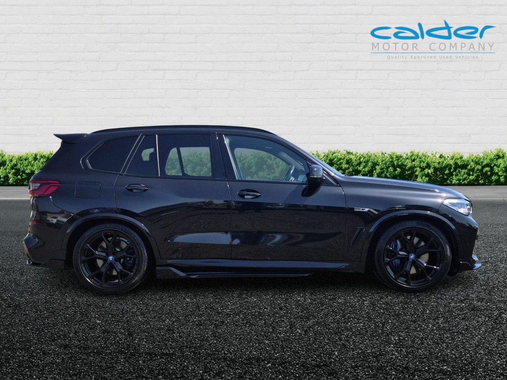 USED 2022 22 BMW X5 3.0 45e 24kWh M Sport SUV 5dr Petrol Plug-in Hybrid Auto xDrive Euro 6 (s/s) (394 ps) M PERFORMANCE BODY KIT+TECH&PRO PK
