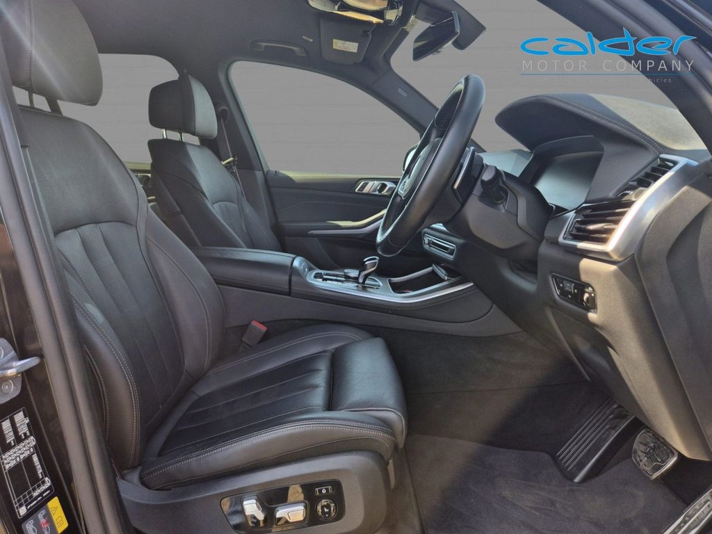 USED 2022 22 BMW X5 3.0 45e 24kWh M Sport SUV 5dr Petrol Plug-in Hybrid Auto xDrive Euro 6 (s/s) (394 ps) M PERFORMANCE BODY KIT+TECH&PRO PK