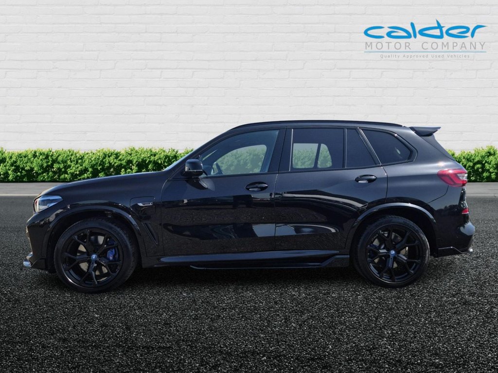 USED 2022 22 BMW X5 3.0 45e 24kWh M Sport SUV 5dr Petrol Plug-in Hybrid Auto xDrive Euro 6 (s/s) (394 ps) M PERFORMANCE BODY KIT+TECH&PRO PK