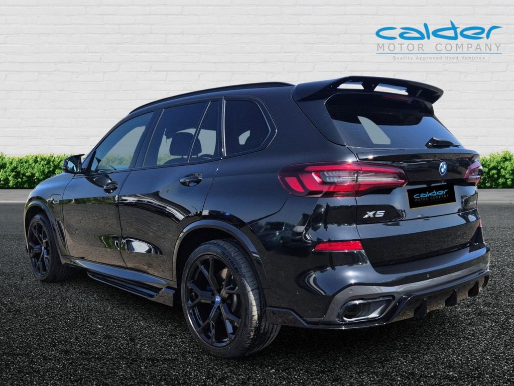 USED 2022 22 BMW X5 3.0 45e 24kWh M Sport SUV 5dr Petrol Plug-in Hybrid Auto xDrive Euro 6 (s/s) (394 ps) M PERFORMANCE BODY KIT+TECH&PRO PK