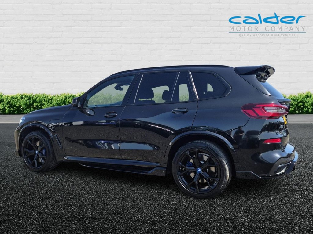 USED 2022 22 BMW X5 3.0 45e 24kWh M Sport SUV 5dr Petrol Plug-in Hybrid Auto xDrive Euro 6 (s/s) (394 ps) M PERFORMANCE BODY KIT+TECH&PRO PK