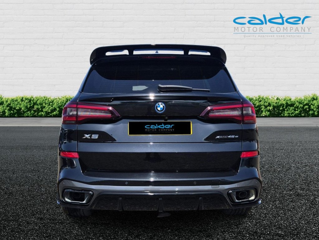 USED 2022 22 BMW X5 3.0 45e 24kWh M Sport SUV 5dr Petrol Plug-in Hybrid Auto xDrive Euro 6 (s/s) (394 ps) M PERFORMANCE BODY KIT+TECH&PRO PK