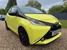 USED 2017 66 TOYOTA AYGO 1.0 VVT-i x-cite 3 Yellow Bi-Tone Euro 6 5dr SAT NAV, REV CAM, CRUISE, F/SH