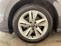 USED 2022 72 VOLKSWAGEN GOLF 1.5 TSI Life Hatchback 5dr Petrol Manual Euro 6 (s/s) (150 ps) APPLE CAR PLAY AND ANDROID AUTO
