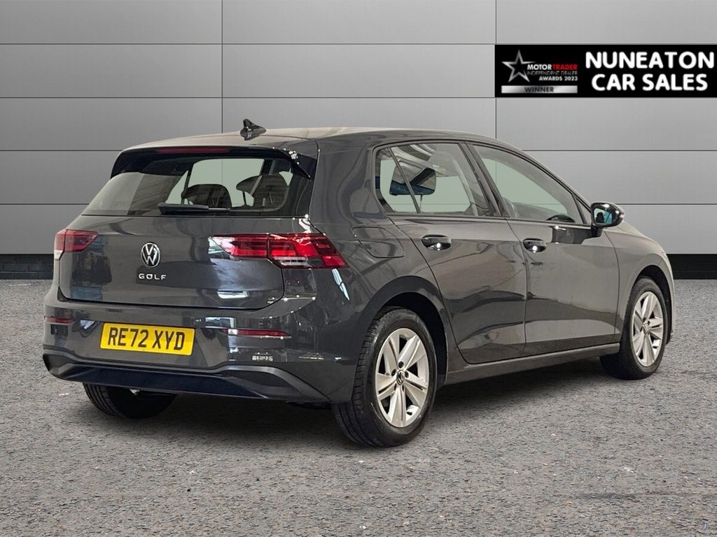USED 2022 72 VOLKSWAGEN GOLF 1.5 TSI Life Hatchback 5dr Petrol Manual Euro 6 (s/s) (150 ps) APPLE CAR PLAY AND ANDROID AUTO