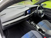 USED 2023 73 VOLKSWAGEN GOLF 2.0 TSI R Hatchback 5dr Petrol DSG 4Motion Euro 6 (s/s) (320 ps) FRONT AND REAR PARKING SENSORS,