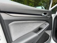 USED 2023 73 VOLKSWAGEN GOLF 2.0 TSI R Hatchback 5dr Petrol DSG 4Motion Euro 6 (s/s) (320 ps) FRONT AND REAR PARKING SENSORS,